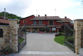 Отель B&B GioAnn  Bernezzo
